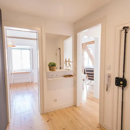 Historical Santos Ii Lisbon