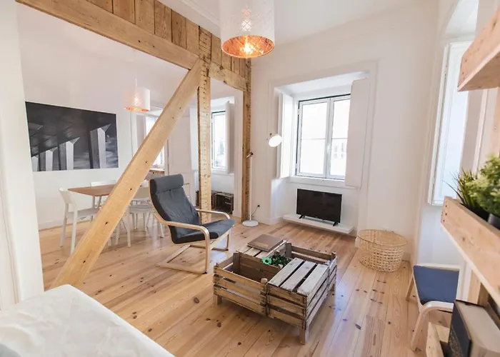 Historical Santos Ii * Lisboa