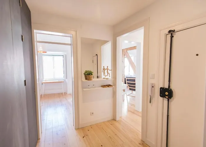 Historical Santos Ii Lisboa